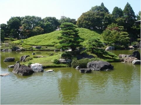 一池三山